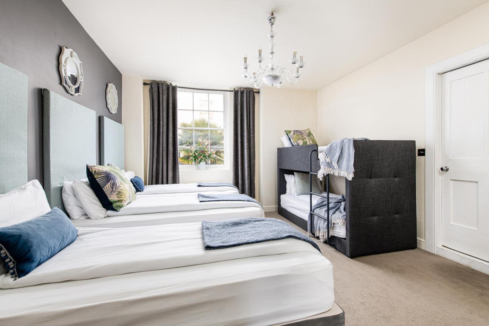 Villa Ivy House Bath Esterno foto
